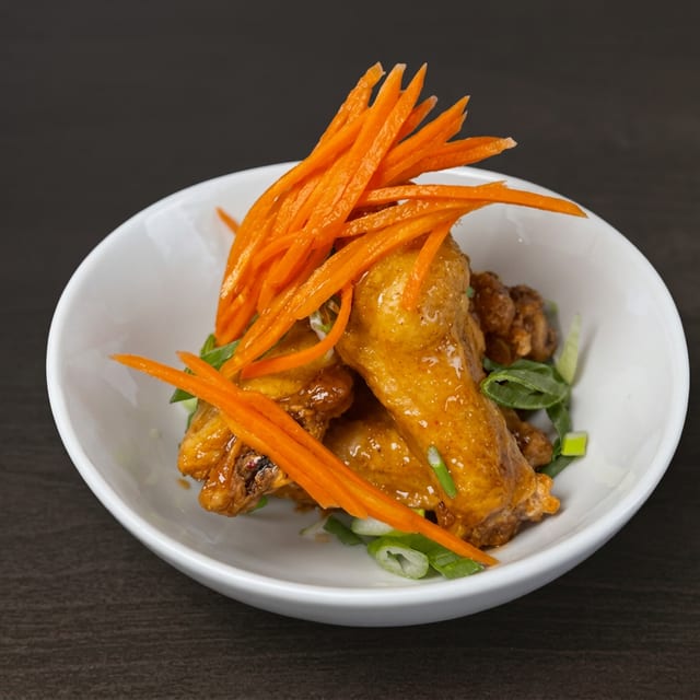 Jumbo Wings (8).